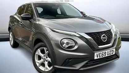 Used 2020 Nissan Juke N-Connecta SUV | £11,199 (Fair price)