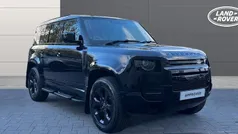 Used 2025 Land Rover Defender SE Dynamic SUV | £66,673 (Fair price)