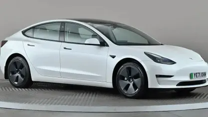 Used Tesla Model 3 Long Range AWD 258 kW (351 HP) 2023 Sedan
