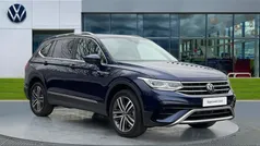 Atlantic blue metallic Used 2024 VW Tiguan Allspace R-line SUV | £35,722 (Fair price)