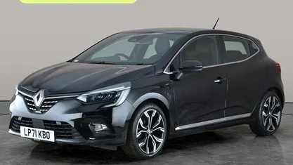 Used 2022 Renault Clio V Version S Hatchback | £13,053 (Good price)