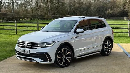 Used VW Tiguan R-line 150 HP (110 kW) 2023 SUV