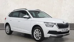 Moon white metallic Used 2023 Skoda Kamiq SE Drive SUV | £16,461 (Fair price)