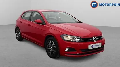 Used VW Polo SE 80 HP (58 kW) 2019 Red Hatchback