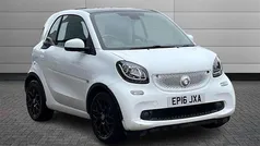 White Used 2016 Smart ForTwo Coupé Coupe | £6,550 (Fair price)