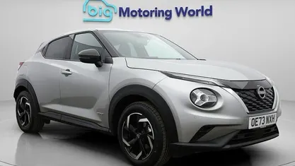 Begagnad Nissan Juke N-Connecta 143 HK (105 kW) 2023 SUV