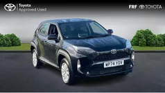 Used 2025 Toyota Yaris Hybrid Estate | £22,595 (Good price)