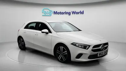 Used Mercedes A180 136 HP (100 kW) 2021 White Hatchback