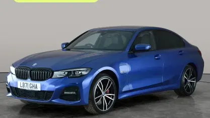 Usado BMW 330e M Sport 292 CV (214 kW) 2022 Azul Berlina