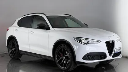 Used Alfa Romeo Stelvio 200 HP (147 kW) 2019 White SUV