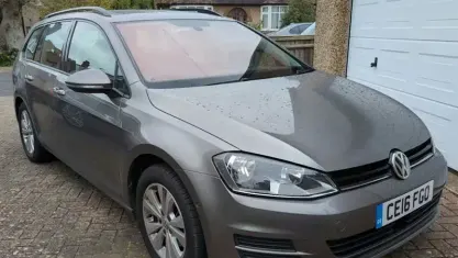 Begagnad VW Golf VII SE 150 HK (110 kW) 2016 Grå Kombi