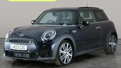 Usado Mini Cooper S Exclusive 178 HP (130 kW) 2022 Citadino