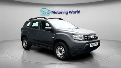 Used Dacia Duster Essentiel 91 HP (66 kW) 2023 Grey SUV