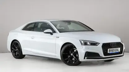Used Audi A5 S-Line 150 HP (110 kW) 2019 White Coupe