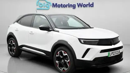 Used Vauxhall Mokka 100 kW (136 HP) 2023 White SUV