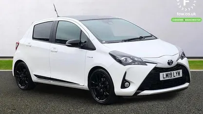 Used Toyota Yaris Hybrid Sport 101 HP (74 kW) 2019 Hatchback