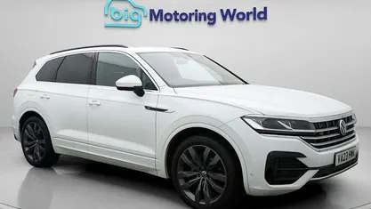 Used VW Touareg R-line 286 HP (210 kW) 2023 White SUV