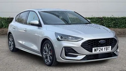 Used Ford Focus ST-Line 125 HP (91 kW) 2025 Hatchback