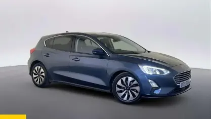 Used Ford Focus Zetec 120 HP (88 kW) 2019 Blue Hatchback