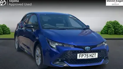 Used Toyota Corolla 178 HP (130 kW) 2025 Blue Hatchback
