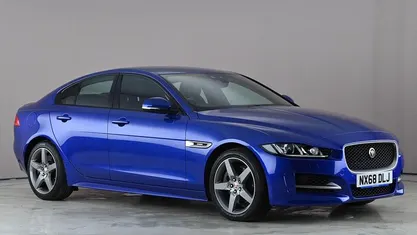 Used Jaguar XE Ingenium 200 HP (147 kW) 2018 Sedan
