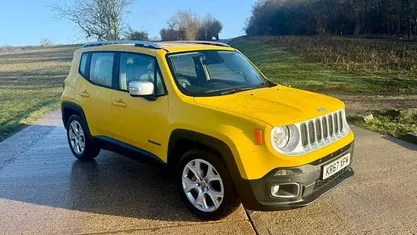 Used 2017 Jeep Renegade Limited SUV | £10,995 (Fair price)