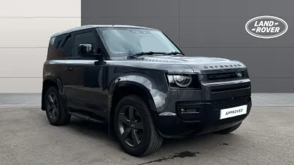Usado Land Rover Defender HSE Dynamic 249 HP (183 kW) 2024 Cinzento SUV