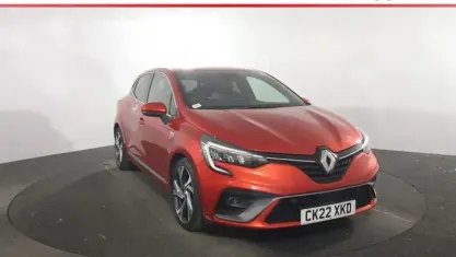 Used Renault Clio RS Line 90 HP (66 kW) 2022 Red Hatchback