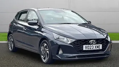 Used Hyundai i20 SE 101 HP (74 kW) 2023 Grey Hatchback