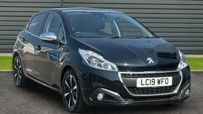 Used Peugeot 208 S 82 HP (60 kW) 2019 Black Hatchback