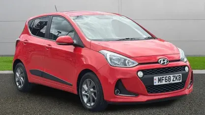 Used Hyundai i10 Premium 88 HP (64 kW) 2020 Hatchback