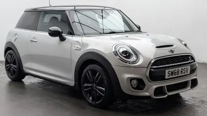 Used Mini Cooper S Hatch 192 HP (141 kW) 2019 Hatchback