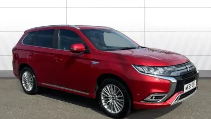 Used Mitsubishi Outlander P-HEV 177 HP (130 kW) 2019 Red SUV
