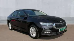 Black Used 2023 Skoda Octavia SE Hatchback | £16,990 (Fair price)