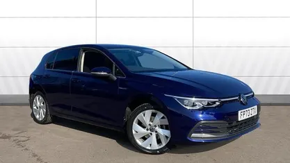 Used VW Golf VIII Style 150 HP (110 kW) 2023 Hatchback