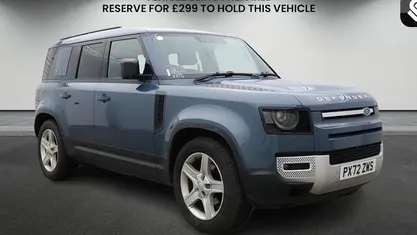 Used Land Rover Defender SE 250 HP (183 kW) 2022 Nebelquell blue SUV
