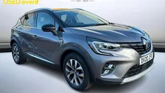 Grey/black Used 2020 Renault Captur Version S SUV | £12,999 (Fair price)