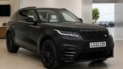 Second-hand Land Rover Range Rover Velar SE Dynamic 204 CP (150 kW) 2022 Negru SUV