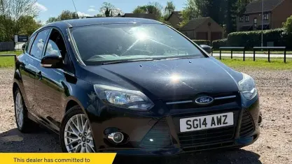 Used Ford Focus Zetec 125 HP (91 kW) 2014 Black Hatchback