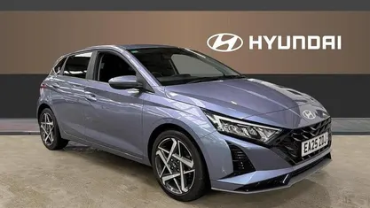 Used Hyundai i20 Premium 101 HP (74 kW) 2025 Blue Hatchback