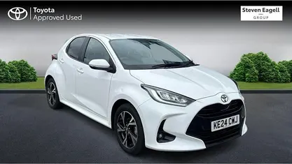 Used Toyota Yaris Hybrid Design 116 HP (85 kW) 2026 Hatchback