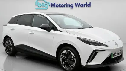 Used MG MG4 EV Trophy 150 kW (204 HP) 2025 Hatchback