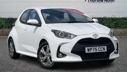 Used Toyota Yaris 116 HP (85 kW) 2025 White Hatchback