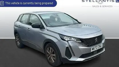 Used Peugeot 3008 Active Premium 131 HP (96 kW) 2022 SUV