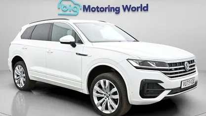 Used VW Touareg R-line 286 HP (210 kW) 2023 White SUV
