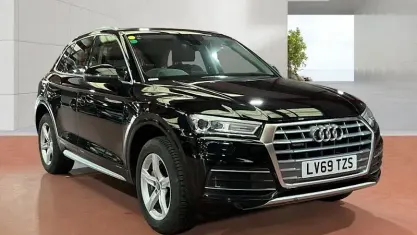Second-hand Audi Q5 Sport 245 CP (180 kW) 2019 Negru SUV