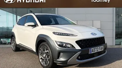 Used Hyundai Kona Premium 141 HP (103 kW) 2022 White SUV