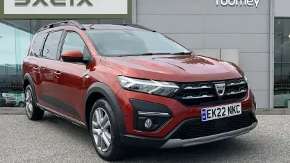 Used Dacia Jogger Comfort 110 HP (80 kW) 2022 Brown MPV