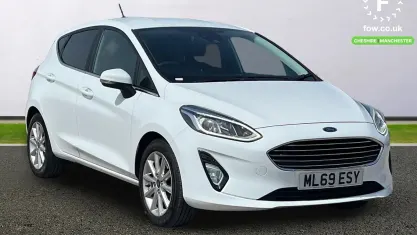 Used Ford Fiesta Titanium 125 HP (91 kW) 2019 White Hatchback