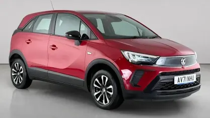 Used Vauxhall Crossland S 110 HP (80 kW) 2021 Red SUV